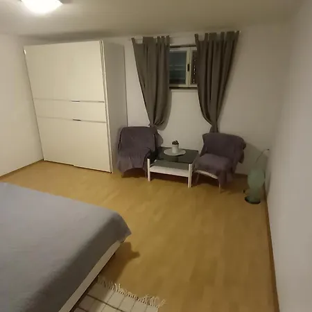Zvone Apartment Supetar